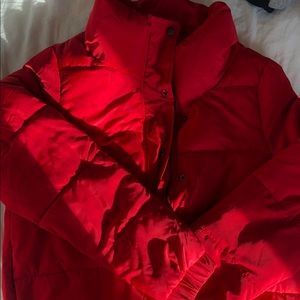 Red puffy jacket #puffer